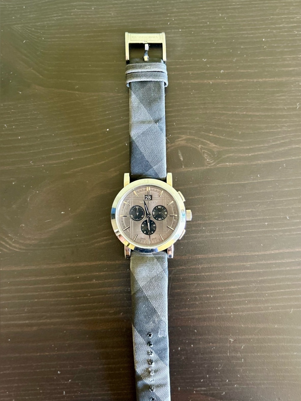 Burberry Men’s Gray Check Chronograph Watch